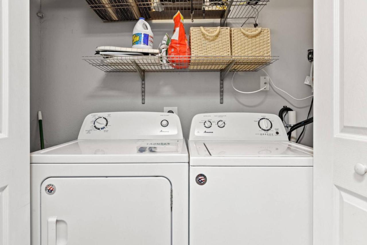 Treehouse Is A Quaint 2 Bedroom In An Up-And-Coming Part Of Town, Pet Friendly With Fenced Yard And Lounge Area That Is Close To Downtown Tampa Kültér fotó